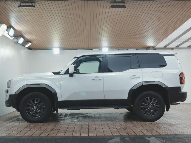 TOYOTA LAND CRUISER 250